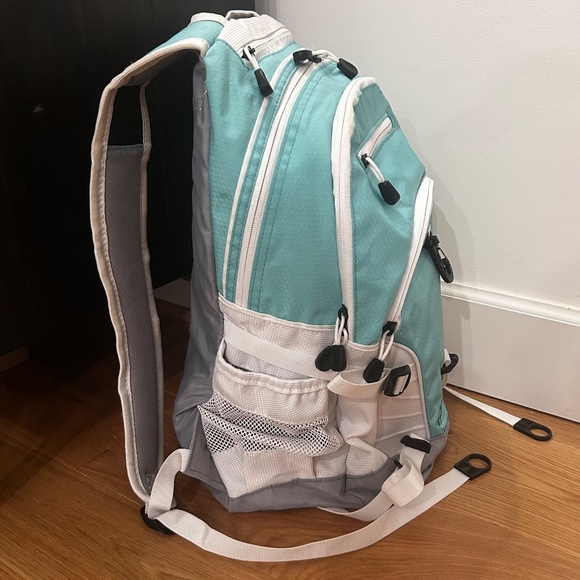 High Sierra Loop Backpack - 33L - Aquamarine/White/Ash - Laptop Sleeve - Storage - Picture 3 of 11
